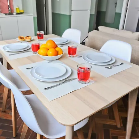 Apartmán Pop The Cork In By Misha's Place 5b