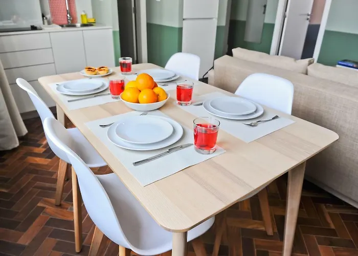 شقة Pop The Cork In By Misha's Place 5b