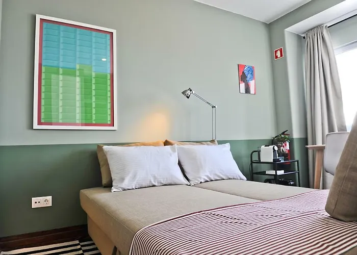 Pop The Cork In By Misha's Place 5b *